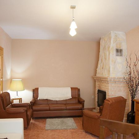 Casa Rural Marchena Navahermosa  外观 照片
